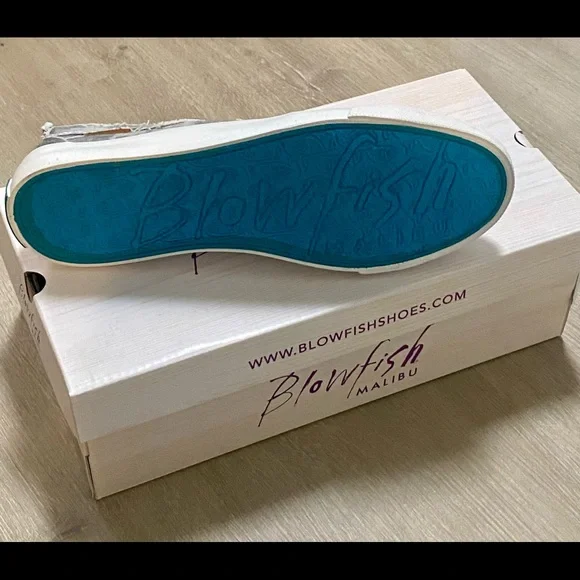 Blowfish Play - gray camo canvas shoes - Picture 8 of 10